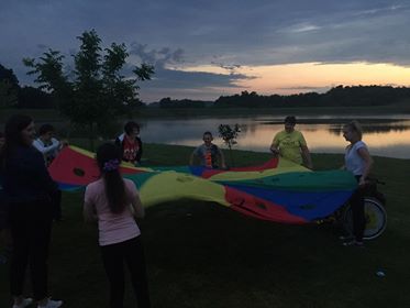 Kako nam nalaže Civilni stožer,tijekom pandemije dobro je provoditi vrijeme na zraku u manjim skupinama. Stoga smo okupili naše članove Udruge te odradili dvije radionice u prirodnom okruženju...